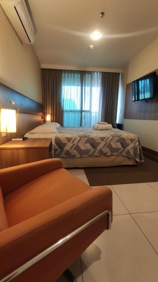 A813 Ad Flat Particular Setor Hoteleiro Wi-fi E Piscina *